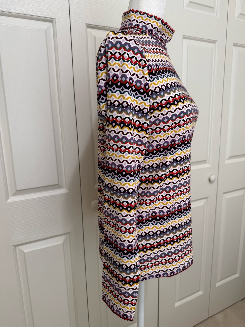 LOFT Geometric Diamond Zigzag Turtleneck Top Large Multicolor Cotton Modal NWOT - Picture 4 of 12